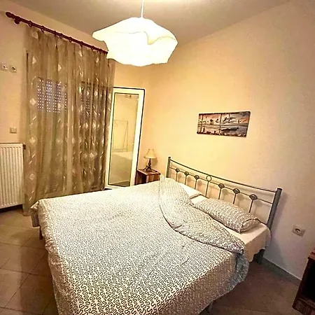 Soso & Megali Volvi